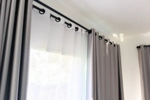 Arabic Curtains Avatar Bg