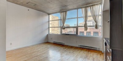 Flat for sale in Montreal, Canada