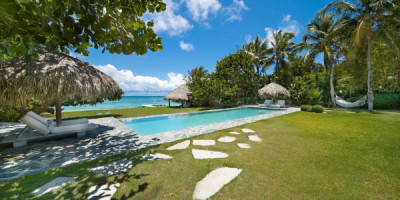 Marina 5 Prime Oceanfront Villa with Private Dock - Puntacana Resort Club