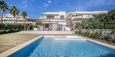 4 bedroom  Villa for sale in Estepona, Andalusia