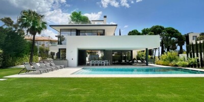 5 bedroom  Villa for sale in Marbella, Andalusia