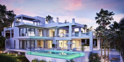 Villa for sale in Estepona, Spain