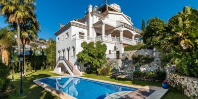 Villa for sale in Marbella, Andalusia