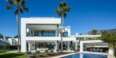 Villa for sale in Marbella, Andalusia