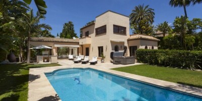5 bedroom  Villa for sale in Marbella, Andalusia