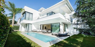 Villa for sale in The Golden Mile, Marbella, Andalusia