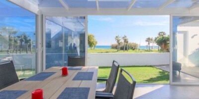 3 bedroom  Villa for sale in Estepona, Andalusia