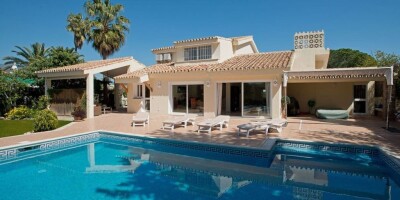 Villa for sale in Marbella, Andalusia