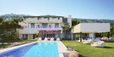 Villa for sale in Los Flamingos, Marbella, Andalusia