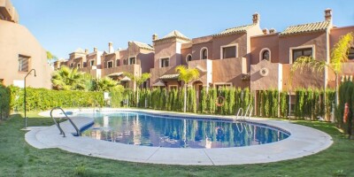 3 bedroom  Villa for sale in Estepona, Andalusia
