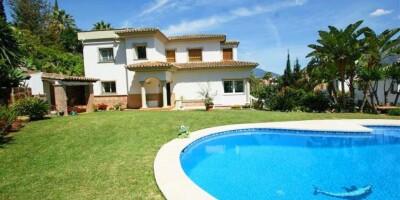 4 bedroom  Villa for sale in Marbella, Spain