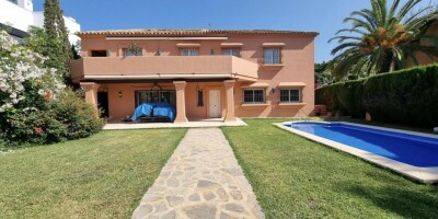 5 bedroom  Villa for sale in Marbella, Andalusia