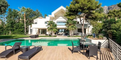 4 bedroom  Villa for sale in The Golden Mile, Marbella, Andalusia