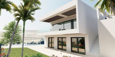Villa for sale in Estepona, Spain