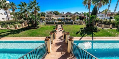 6 bedroom  Townhouse for sale in The Golden Mile, Marbella, Andalusia