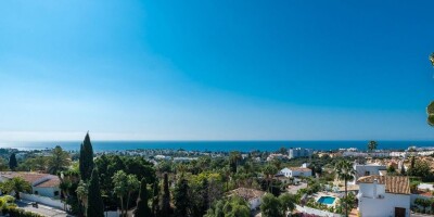 4 bedroom  Villa for sale in Rio Real, Marbella, Andalusia