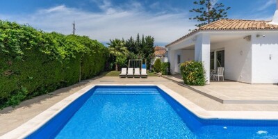 4 bedroom  Villa for sale in New Golden Mile, Spain