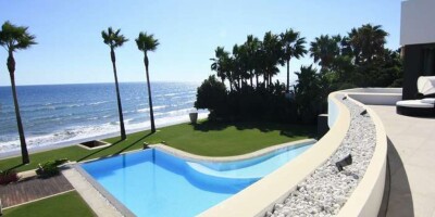 5 bedroom  Villa for sale in Marbella, Andalusia