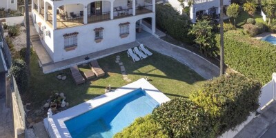 5 bedroom  Villa for sale in Estepona, Andalusia