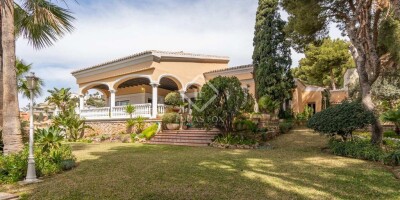 5 bedroom  Villa for sale in Málaga, Andalusia