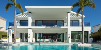 5 bedroom  Villa for sale in Marbella, Andalusia