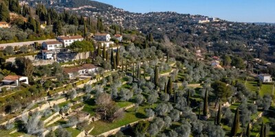 12 bedroom  House for sale in Grasse, French Riviera
