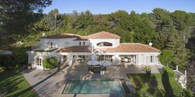 Villa for sale in Mougins, French Riviera
