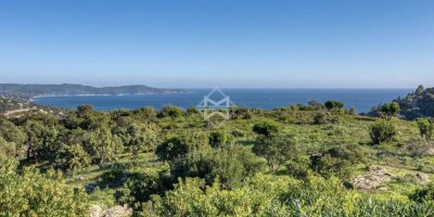 Villa for sale in Cavalaire-sur-Mer, French Riviera