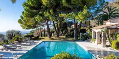 15 room  Villa for sale in Vence, French Riviera