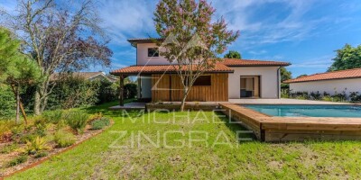4 bedroom  House for sale in La Teste-de-Buch, France