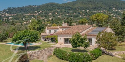 5 bedroom  Villa for sale in Grasse, France