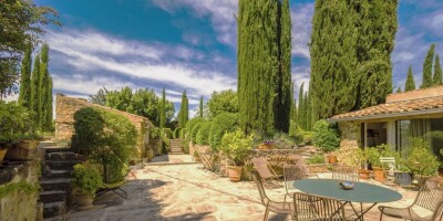 10 room  Farmhouse for sale in Vaison-la-Romaine, Provence-Alpes-Côte d'Azur