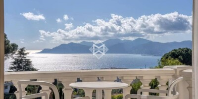 Villa for sale in Cannes, French Riviera