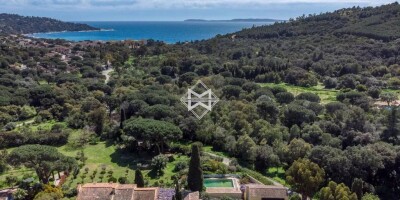 9 bedroom  House for sale in Le Lavandou, French Riviera