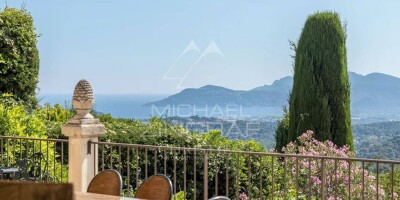8 room  Villa for sale in Mougins, France