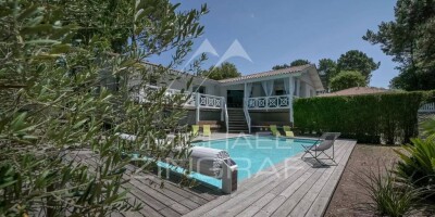 5 room  House for sale in Biscarrosse, France