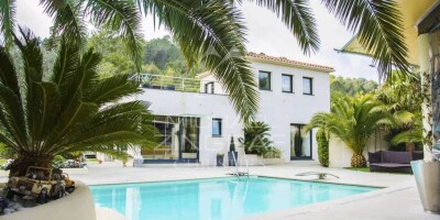 5 bedroom  Villa for sale in Èze, French Riviera