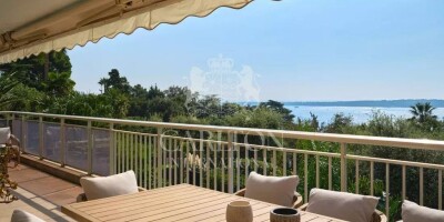 7 room  Villa for sale in Cannes, French Riviera