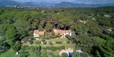 8 bedroom  Villa for sale in Mougins, French Riviera