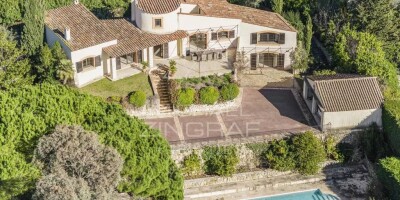 3 bedroom  Villa for sale in Grasse, France