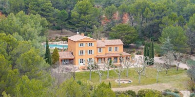 15 room  Villa for sale in Aix-en-Provence, France