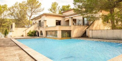 7 bedroom  Villa for sale in Aix-en-Provence, France