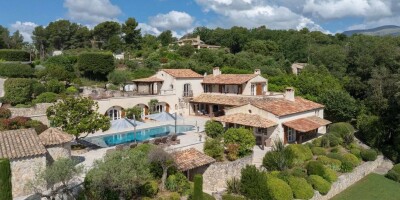 12 room  Villa for sale in La Colle-sur-Loup, French Riviera
