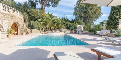 8 bedroom  Villa for sale in Mougins, France