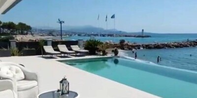 4 room  Villa for sale in Villeneuve-Loubet, France