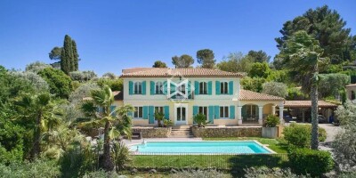 7 room  Villa for sale in Mougins, French Riviera