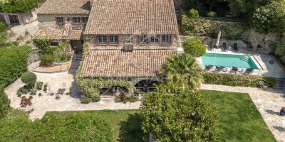 5 bedroom  House for sale in Biot, France