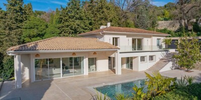 5 bedroom  Villa for sale in Mougins, France