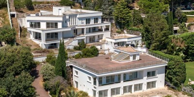 Villa for sale in Vallauris, France