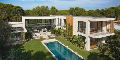 5 bedroom  Villa for sale in Mougins, France